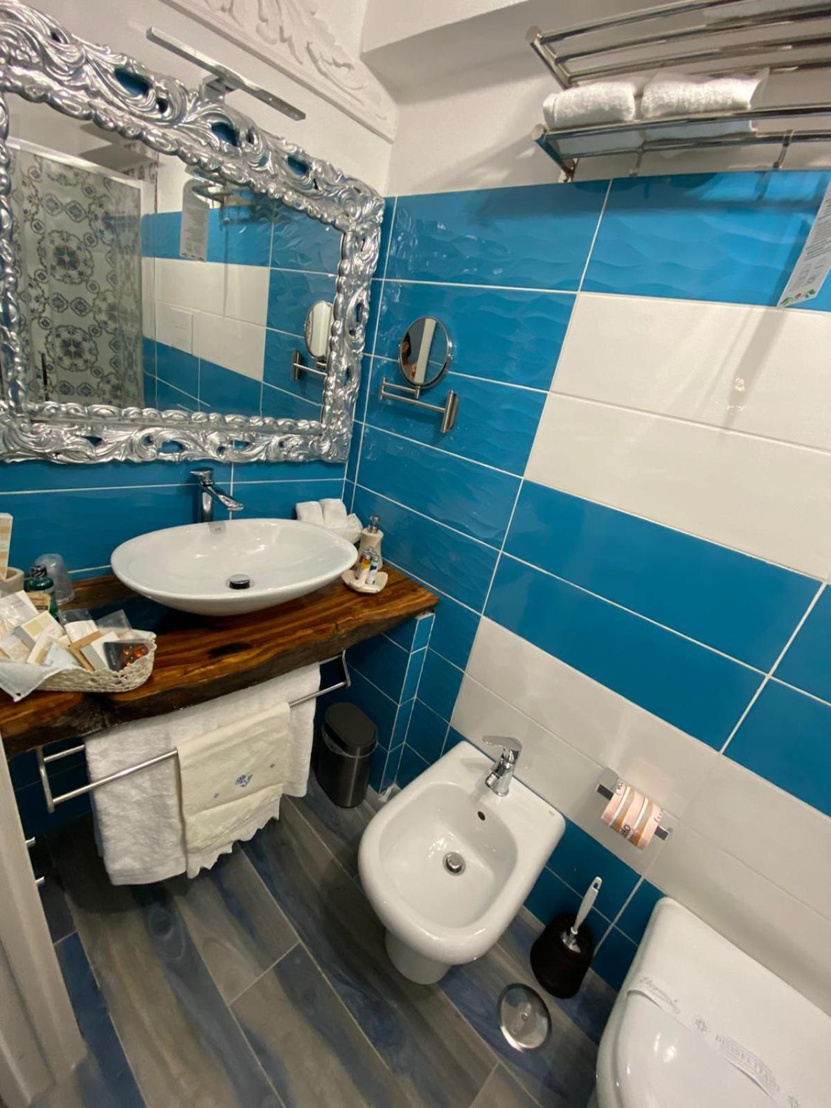 Luxury B&B Suite Jacuzzi Villa Filomena Marina di Camerota Bagian luar foto